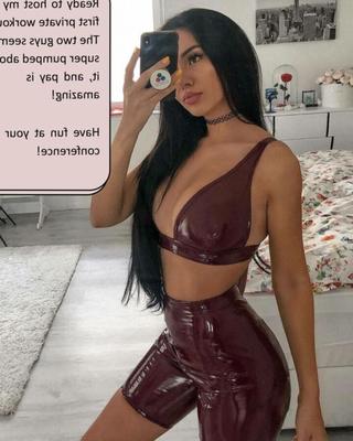 Latex-Bildunterschriften: Sexy Fetisch-Affäre