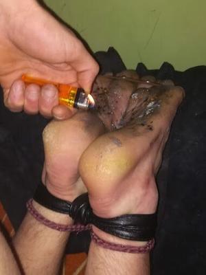 Bondage feet ashtray