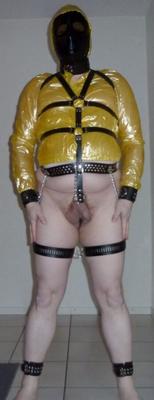 PVC amarillo