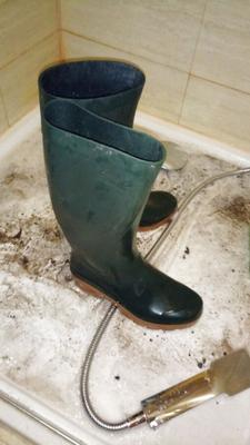 Cleaning my rubber boots