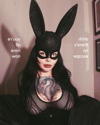 Ballbusting Femdom-Untertitel (Bondage, Sounding, CBT)