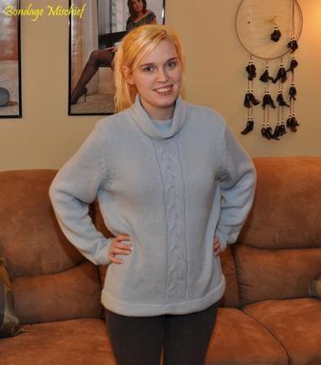 Amanda Bryant Pullover gebunden