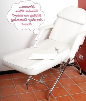 Rubber Nicci – Krankenhausmädchen