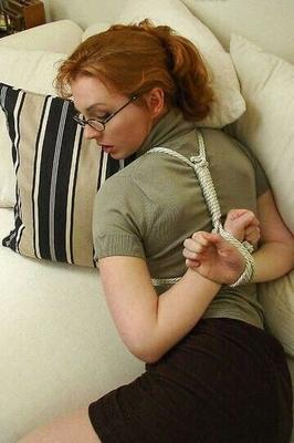 Jane Stonewood-Bondage-Modell