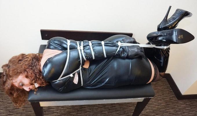 Armbinder e Straitjacket Bondage Fetiche