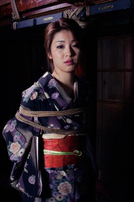 瀬名涼子