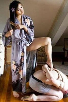 完全なコントロールの女性